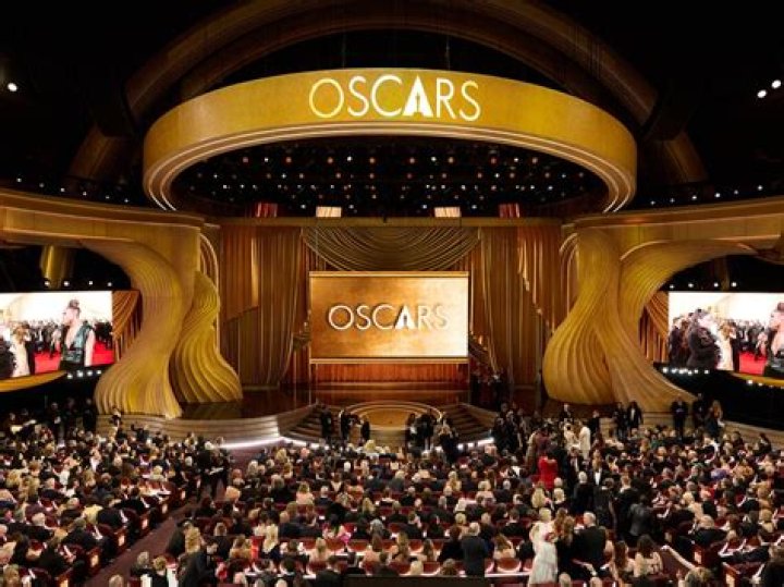 Chris Evans At The Oscars: A Journey Through Stardom