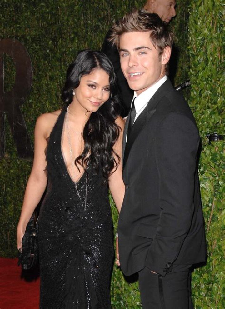 Unveiling The Relationship Of Zac Efron: Who Is His Girlfriend?